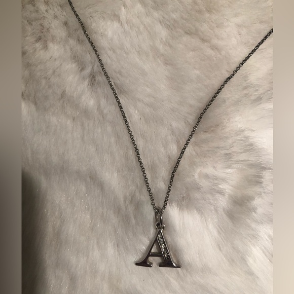 Juicy couture initial necklace - Picture 3 of 3